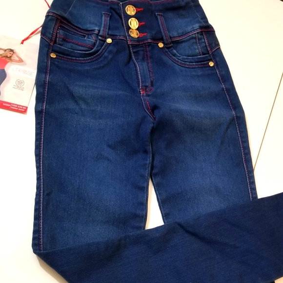 NWT Laty Rose push up Jean's size 1 - Picture 1 of 7